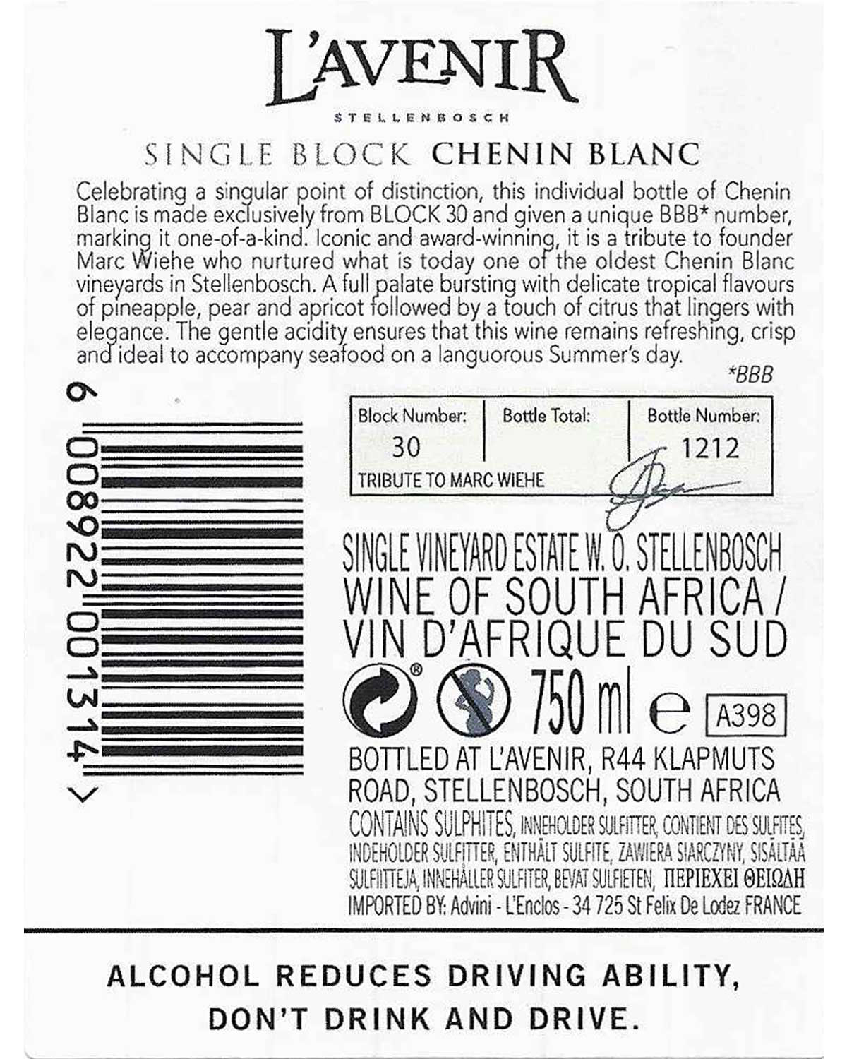 Etikett für eine Flasche L'Avenir Single Block Chenin Blanc mit Angaben zu Herkunft, Fassnummer, Abfüllort und Gesundheitswarnungen. Enthält Barcode, Beschreibung und Text zu Ehren von Marc Wiehe.