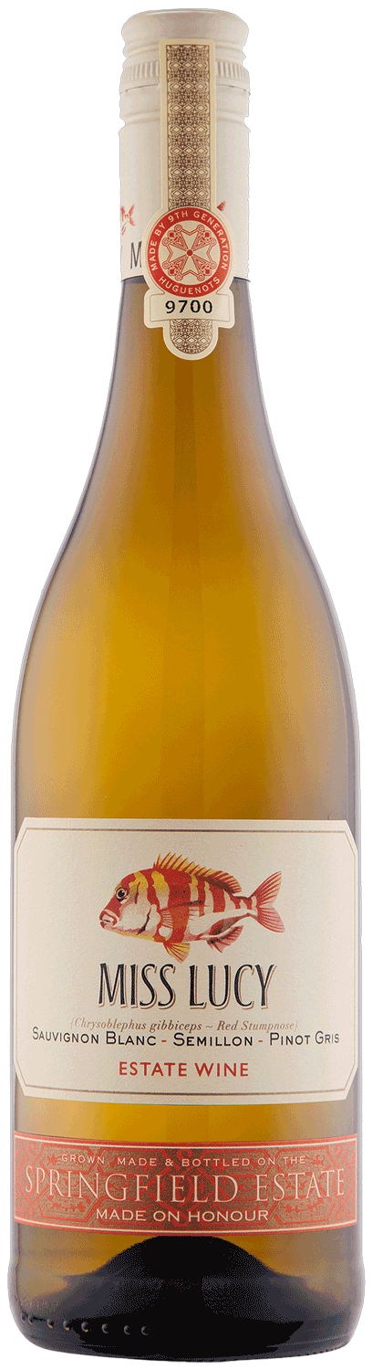 Eine Flasche Springfield Estate Miss Lucy Wein mit einem weißen Etikett, das eine bunte Fischillustration zeigt. Auf dem Etikett sind die Rebsorten Sauvignon Blanc, Semillon und Pinot Gris angegeben.
