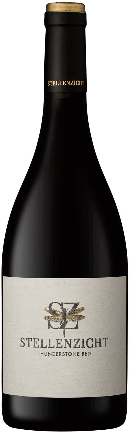 Eine dunkle Glasflasche Stellenzicht Thunderstone Rotwein mit einem schwarzen, goldfarbenen Verschluss und einem cremefarbenen Etikett mit dem Stellenzicht-Logo und -Text.