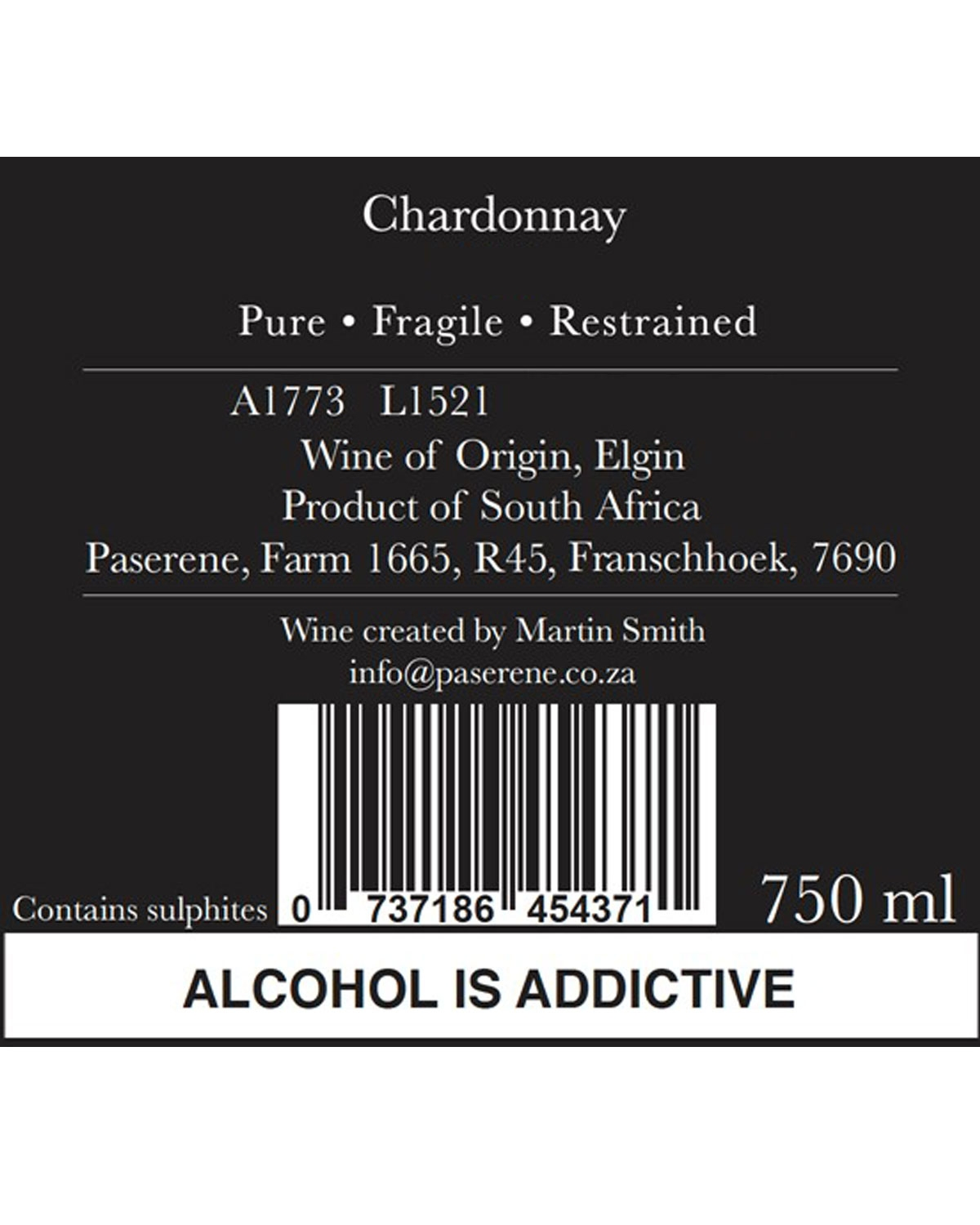 Weinetikett für Paserene Chardonnay, mit der Angabe seiner reinen, zerbrechlichen, zurückhaltenden. Produkt aus Südafrika, Herkunft Elgin, 750 ml. Enthält Barcode, Informationen zum Erzeuger, enthält Sulfite und den Warnhinweis ALKOHOL IST SÄTZLICH.