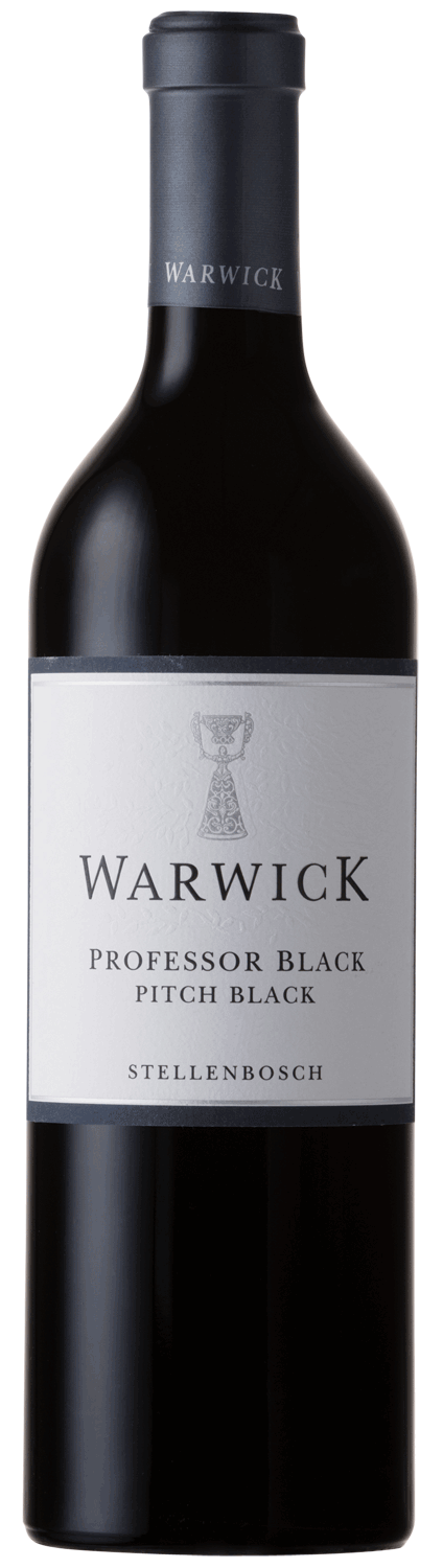Eine Flasche Warwick Professor Black Pitch Black Rotwein aus Stellenbosch, mit einem silber-schwarzen Etikett und einer schwarzen Folienkapsel am Hals.