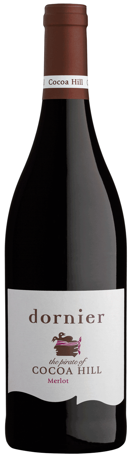 Eine Flasche Dornier The Pirate of Cocoa Hill Merlot Wein mit einem braunen Folienverschluss und einem weißen Etikett mit braunem und violettem Text und einer kleinen Illustration einer roten Couch.