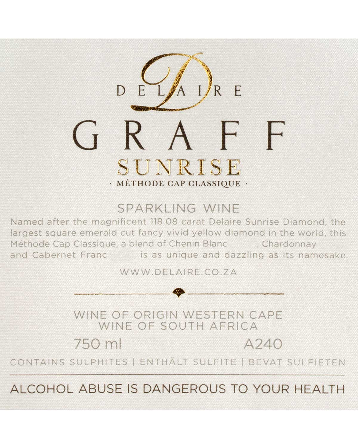 Weinetikett für Delaire Graff Sunrise Schaumwein, das ihn als Cap Classique aus Südafrika mit Chardonnay, Chenin Blanc und Cabernet Franc beschreibt; Warnung vor Alkoholmissbrauch und Sulfiten.
