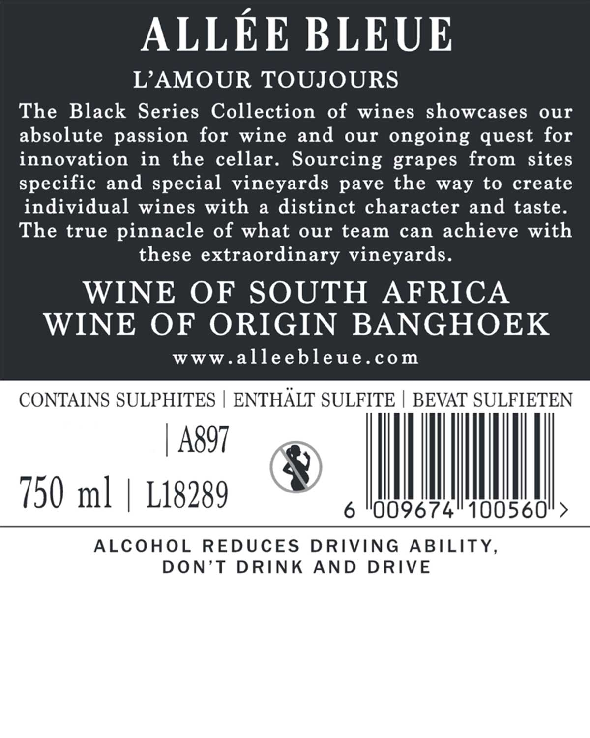 Eine dunkle Weinflasche mit der Aufschrift "Allée Bleue", einem großen AB-Monogramm, "L'Amour Toujours" und "Wine of origin Banghoek" in weißer Schrift auf schwarzem Hintergrund.